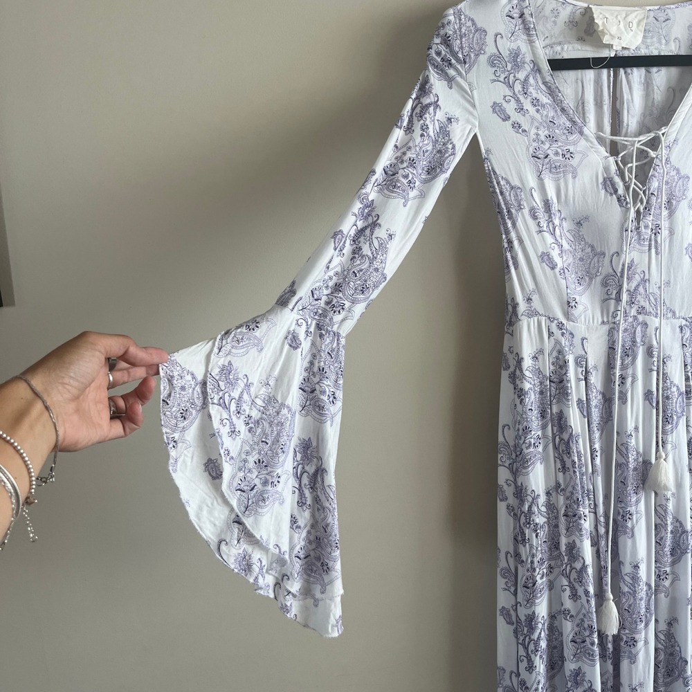 TJD Jetset Diaries Infinity Maxi Dress Paisley Lace Up Bell Sleeve Size XS